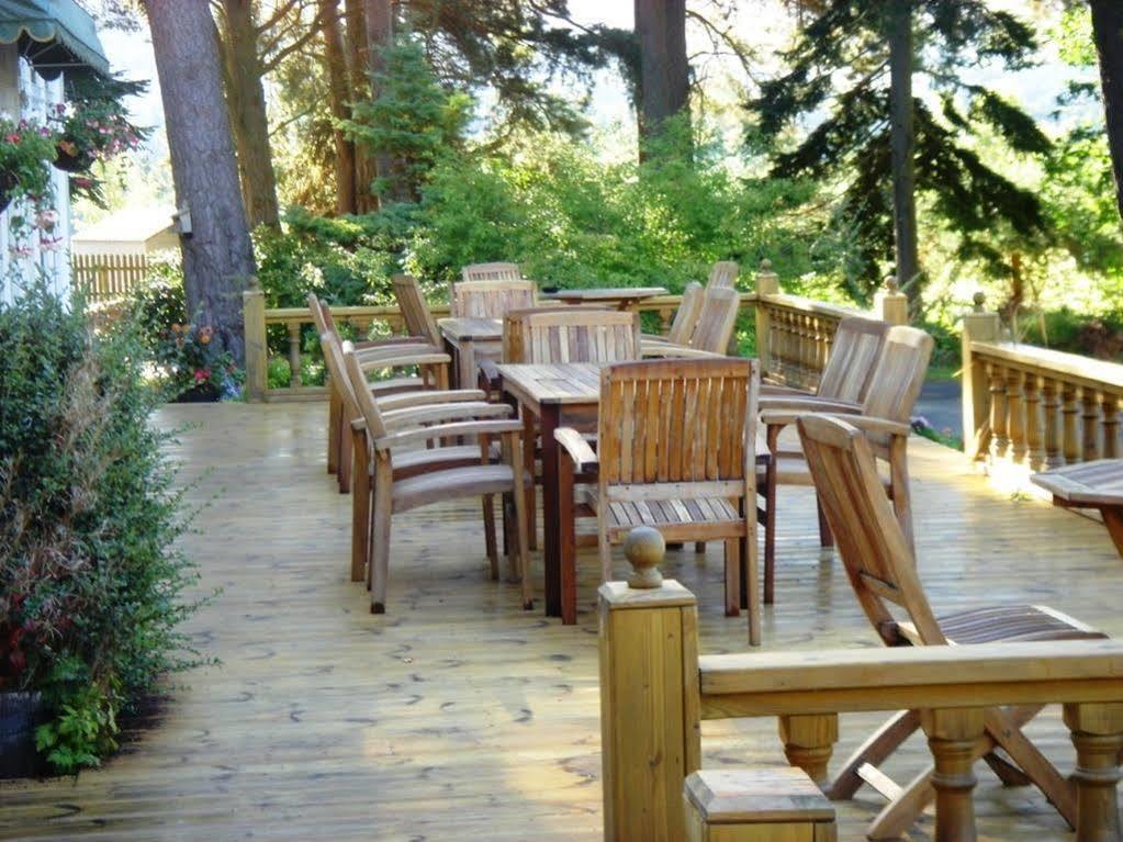 Glen Lui Hotel Баллатер Экстерьер фото